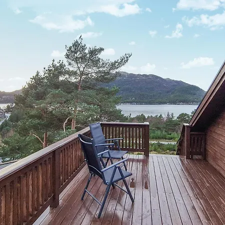 Gorgeous Home In Eivindvik With House Sea View *